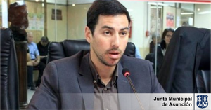 Álvaro Grau renuncia a su candidatura a la Intendencia y allana el camino para Soledad Núñez en la oposición - El Trueno