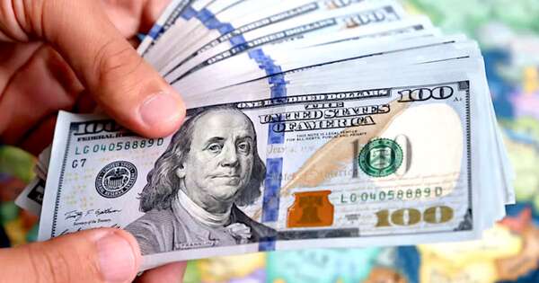 La Nación / Dólar con mirada puesta en EE. UU. podría dar un salto: en Paraguay se mantiene “anclado”