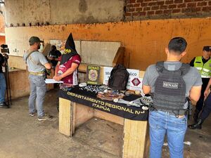 Operativo antidrogas en feria municipal de Encarnación deja un detenido