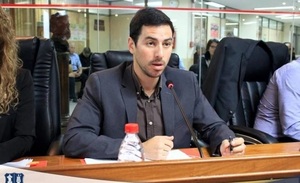 Álvaro Grau renuncia a su candidatura a la Intendencia de Asunción