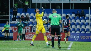 Luis Guillén "lo estudió" a Jonatan Torres