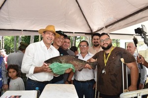 Exitosa 2ª edición de la Feria Gastronómica y de Peces Vivos en Alto Paraná - ADN Digital