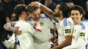 El Leeds recupera el pulso ante el West Ham