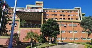 Popular / Denuncian negligencia médica tras muerte de bebé en el Hospital Militar