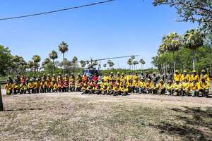 Tras ardua labor, bomberos logran sofocar incendios forestales en Bahía Negra - Noticias del Chaco - ABC Color