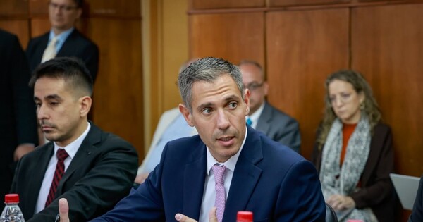 El Gobierno cierra acuerdos para instalar data centers, pero todavía no define cómo regularlos
