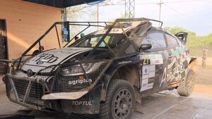 Diego Domínguez abandona el Transchaco Rally