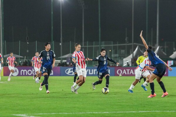 Versus / ¡A Paraguay se le escapa la victoria en la última!