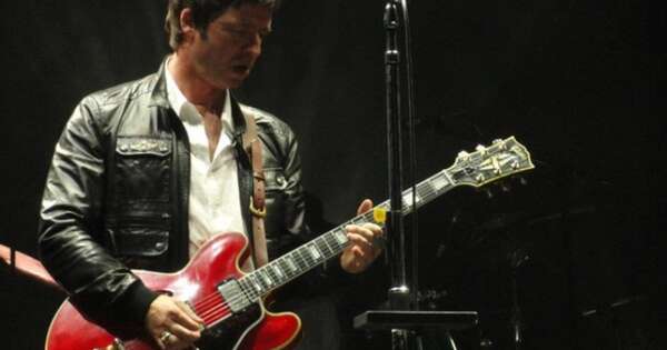 Diario HOY | La guitarra de la ruptura de Oasis se vendió en Londres por 386.000 dólares