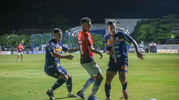Trinidense remonta y vence al 2 de Mayo