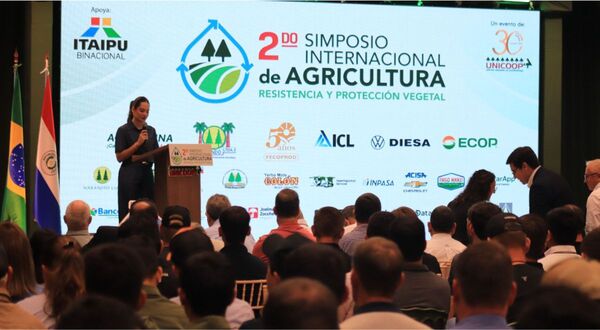 2° Simposio Internacional de Agricultura cierra con éxito y gran participación del sector cooperativo