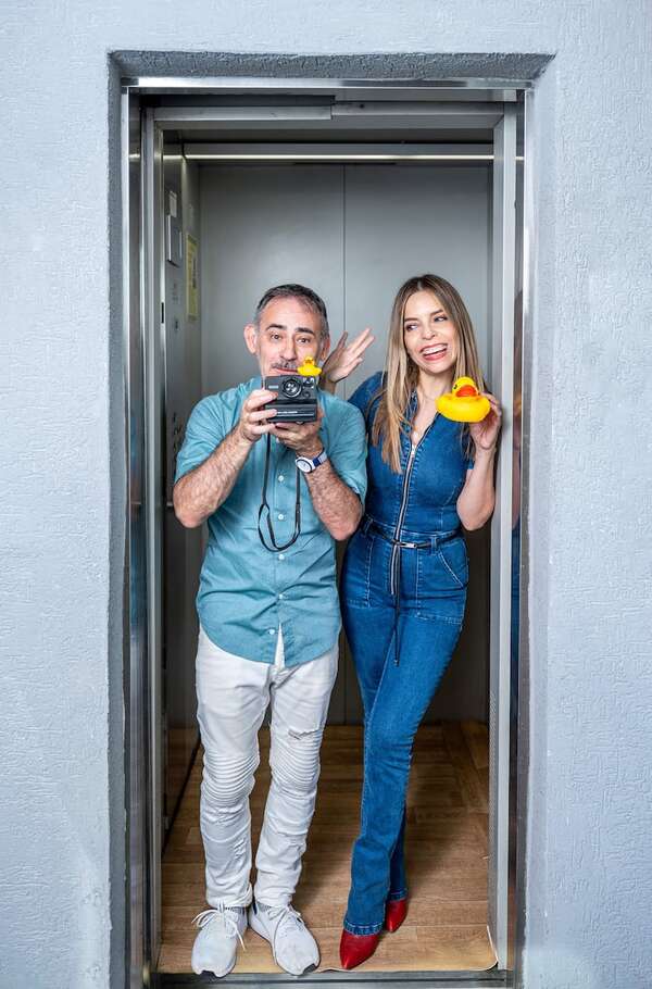 Belén Bogado y Albert Benítez, una dupla para el streaming - Cultura - ABC Color