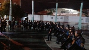 Ante riña entre presos pasilleros de Tacumbú se dispuso intervención policial - ADN Digital