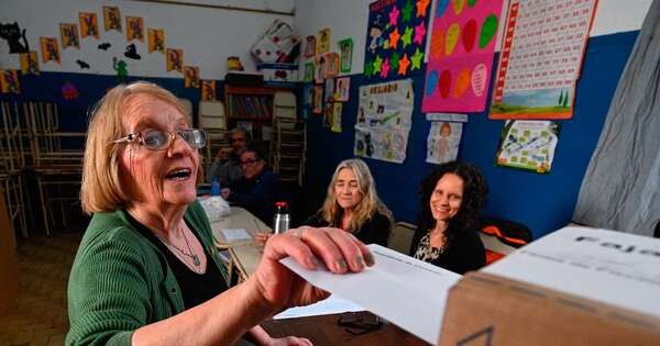 La Nación / Argentina celebra legislativas clave para la gobernabilidad de Milei