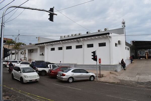 Dio a luz en el baño del hospital de Santaní: no sabía que estaba embarazada - Nacionales - ABC Color