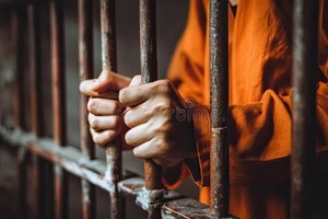 Condenan a 17 años de prisión a hombre por abusar de su hermana menor en Caraguatay