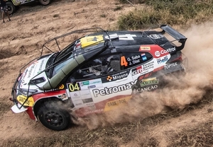 El chaco tiene nuevo rey: Gustavo Saba se quedó con el Transchaco Rally tras un remontada épica