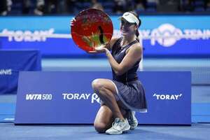 La suiza Bencic conquista el título en Tokio - Tenis - ABC Color