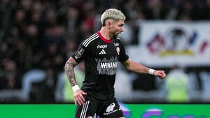 El Estrasburgo de Julio Enciso cae ante el Lyon