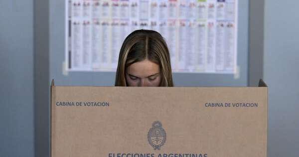 Diario HOY | Argentina cierra votaciones legislativas clave para el gobierno de Milei