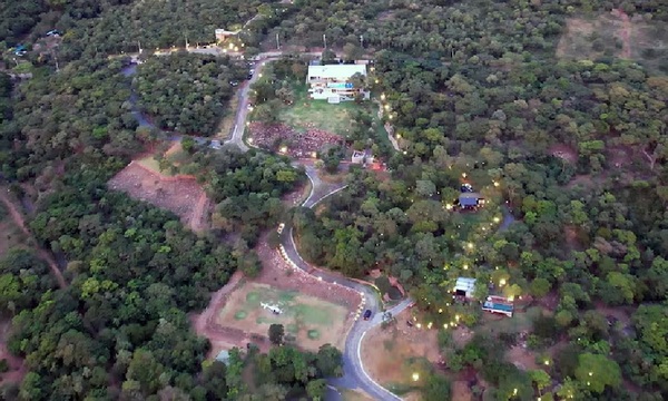 Peña construyó sin licencia ambiental y la mansión está en una zona protegida, de San Bernardino - OviedoPress