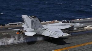 Un caza F-18 y helicóptero de EEUU sufren accidentes en mar del Sur de China