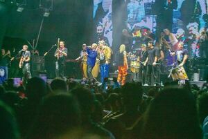 Auténticos Decadentes y Kchiporros, su concierto en Asunción