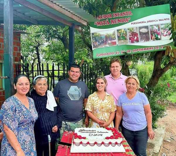 Popular / (VIDEO)Diputada celebró su cumple en un asentamiento