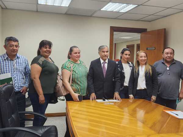 Mafia de Pagarés: «no vamos a ser cómplices», afirma ministro de la Corte