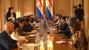 Paraguay trabaja en sostener dinamismo de su crecimiento económico, que este año será el mayor de la región