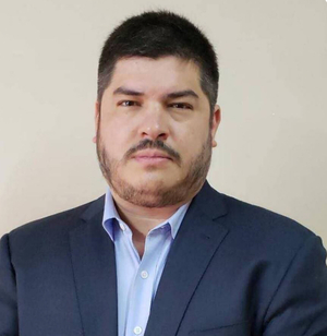 Activista por la transparencia ironiza sobre la interna opositora en Asunción: “Los colorados miran riéndose mientras le dan al pororó” - El Trueno