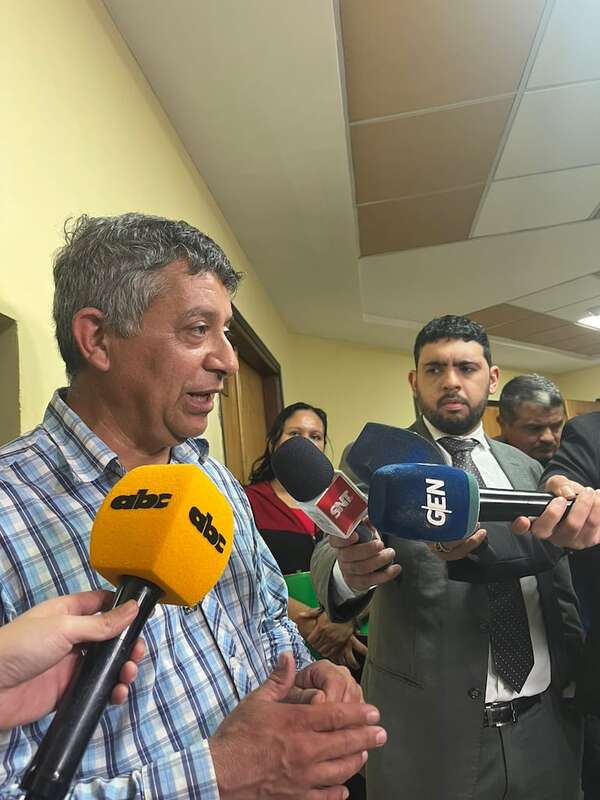 Mafia de pagarés: víctimas plantearán pérdida de investidura de ministros de la Corte - Nacionales - ABC Color