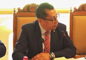 Tadeo Rojas anuncia cobertura total para adultos mayores de 71 años antes de fin de año - ADN Digital