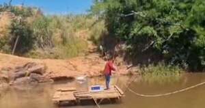 La Nación / Río Aquidabán se “traga” a indígena tras vuelco de una balsa