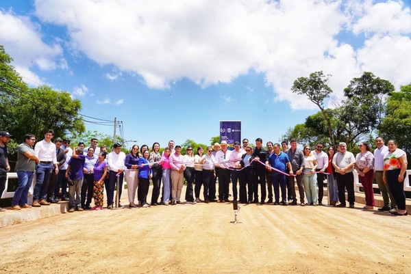 Puente sobre el Arroyo Potîy conecta barrios y fortalece la integración entre Cambyretá y Encarnación