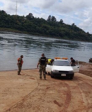 Popular / Cuerpo hallado en el Paraná: Tiene un balazo en el cabeza y muchos tatuajes