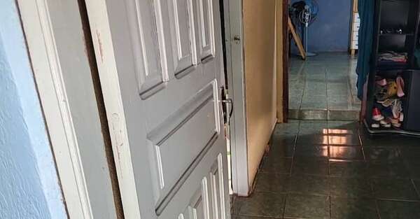 Roban casi 60 millones en violento asalto domiciliario - ABC en el Este - ABC Color