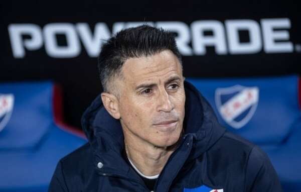 Nacional de Montevideo despide a su técnico a dos fechas del fin - Fútbol Internacional - ABC Color