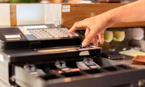CDE: Fiscalía pide prisión preventiva para cajero acusado de apropiarse de US$ 30 mil - OviedoPress
