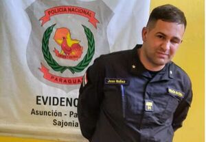 Popular / ¡Ñañecompletama! Detienen a un policía trucho