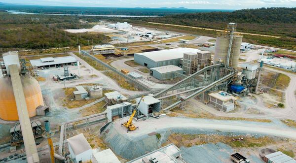 Popular / Cemento Compuesto C-32, la solución versátil y confiable para la construcción paraguaya