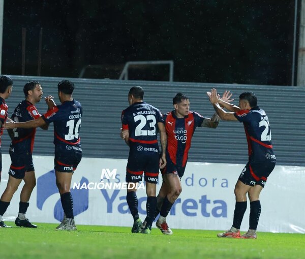 Versus / ¡En un "ciclonazo" Cerro vence a Nacional y ahora apunta a Guaraní!
