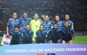 Segunda presentación de la Albirroja