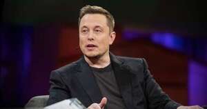 La Nación / Elon Musk lanzó Grokipedia para competir con Wikipedia