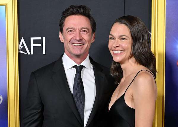 Hugh Jackman y Sutton Foster debutan como pareja en una red carpet - Gente - ABC Color