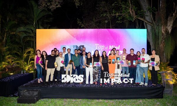 Aseguradora Tajy obtiene el premio Top of Mind Impact 2025