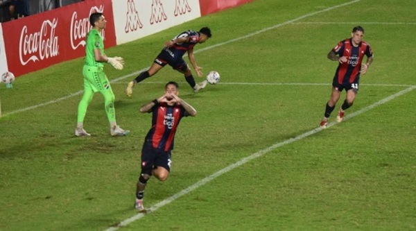 ¡A lo Ciclón! Cerro remontó ante Nacional y mantiene viva la ilusión de campeonar