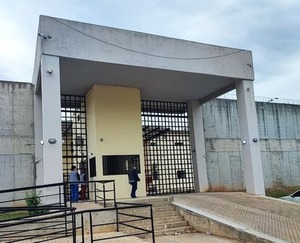 Controlan incidente en el penal de mujeres de Emboscada