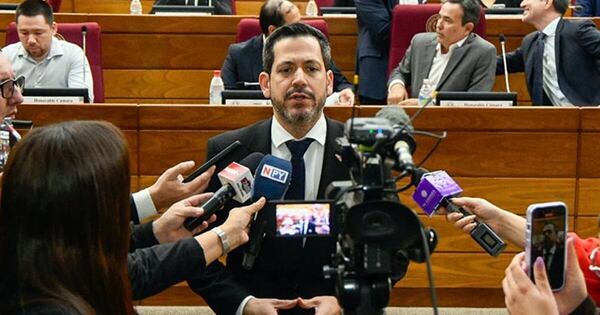 La Nación / Titular de Diputados promete dar seguimiento al caso “mafia de los pagarés”