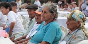 Popular / Este 2025 se incluirán al 100% de abuelitos con 71 años